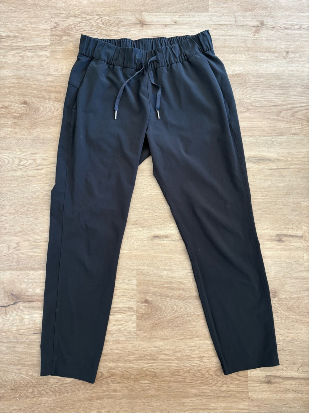 lululemon on the fly cropped pants